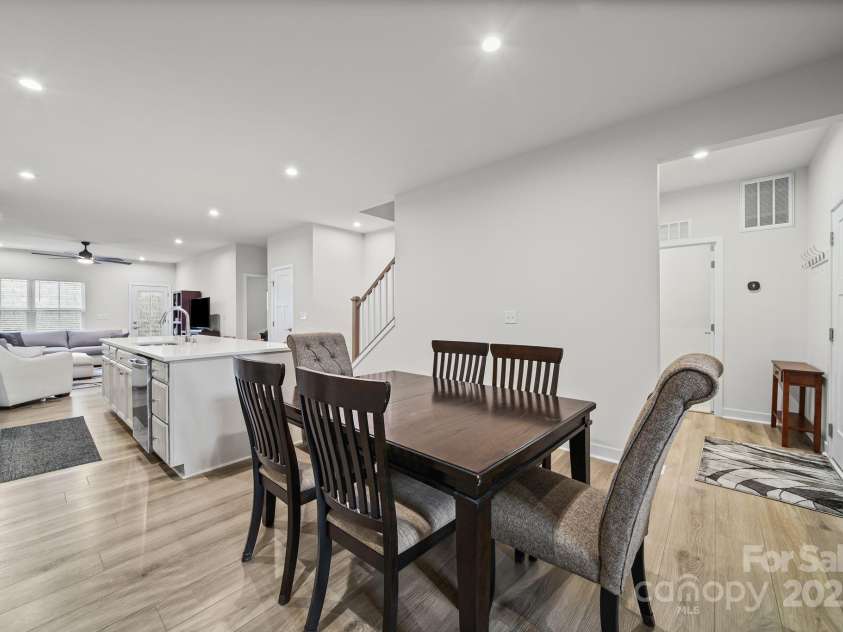 956 Prince Garrett Way, Denver, NC 28037.  MLS# CAR4321758, YatesRealty ID 3808. 