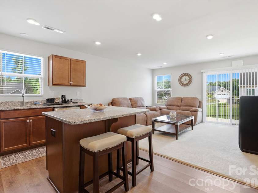 620 Grandiflora Avenue, Lancaster, SC 29720.  MLS# CAR4386320, YatesRealty ID 38081. 