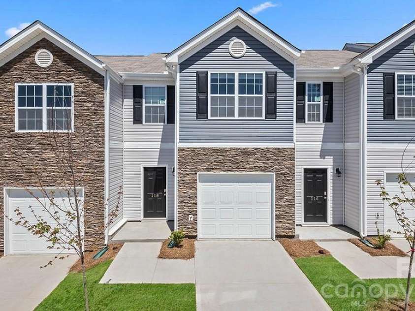 3212 Ora Smith Road, Lincolnton, NC 28092.  MLS# CAR4399560, YatesRealty ID 38087. 