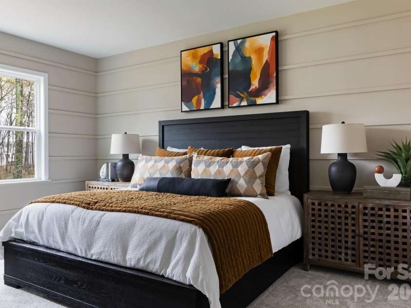 6029 Longar Lane, Charlotte, NC 28269.  MLS# CAR4400049, YatesRealty ID 38088. Primary bedroom