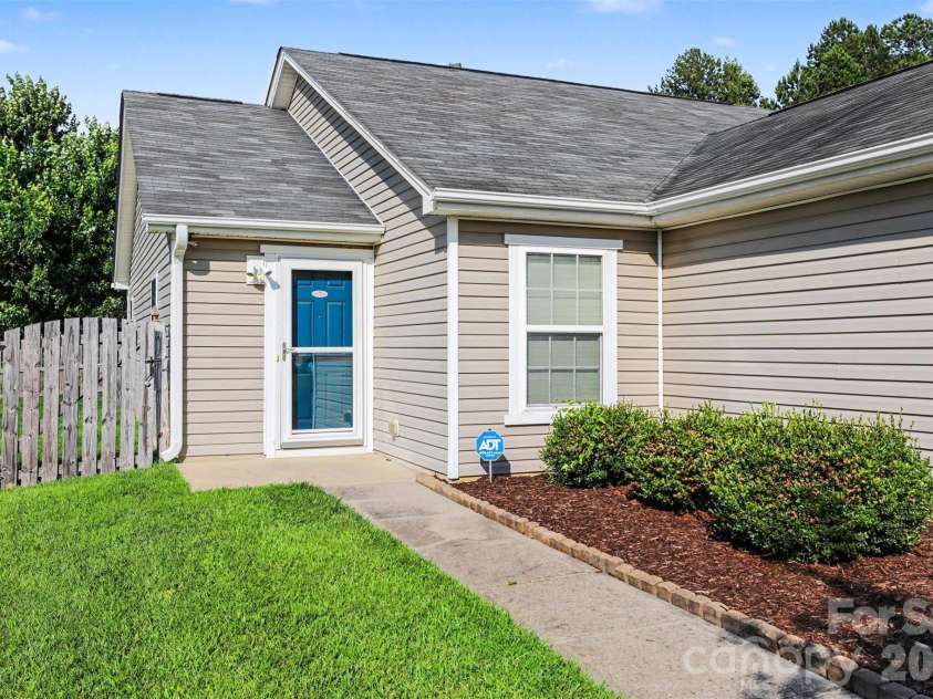4432 Kiddle Lane, Monroe, NC 28110.  MLS# CAR4401088, YatesRealty ID 38089. 