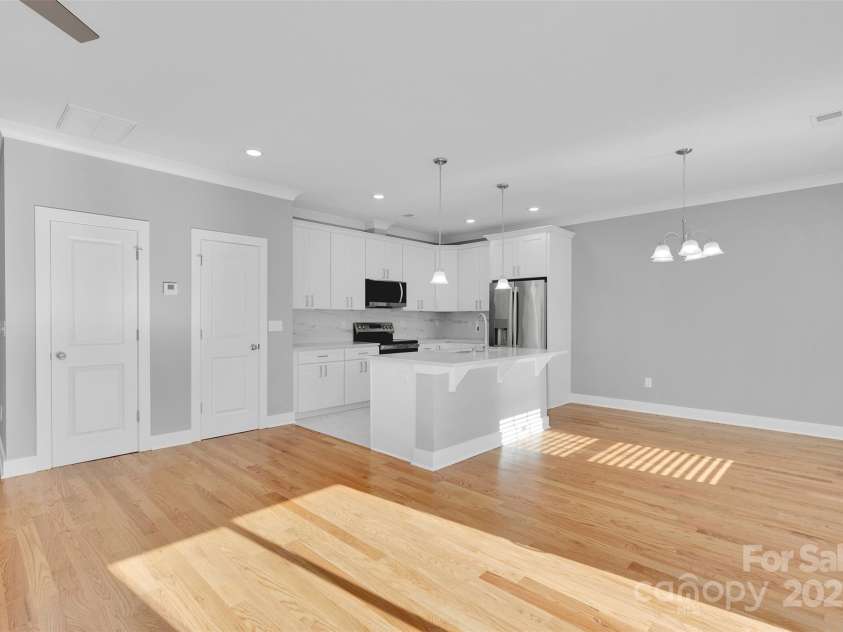 3208 Auten Avenue, Charlotte, NC 28269.  MLS# CAR4333770, YatesRealty ID 3809. 