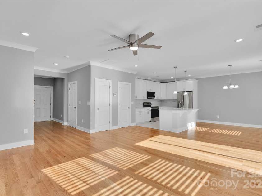 3208 Auten Avenue, Charlotte, NC 28269.  MLS# CAR4333770, YatesRealty ID 3809. 