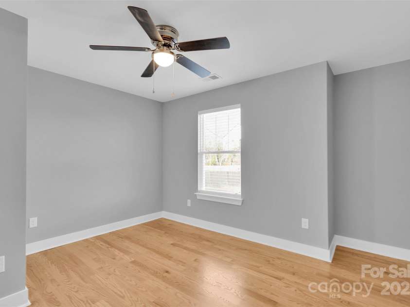 3208 Auten Avenue, Charlotte, NC 28269.  MLS# CAR4333770, YatesRealty ID 3809. 