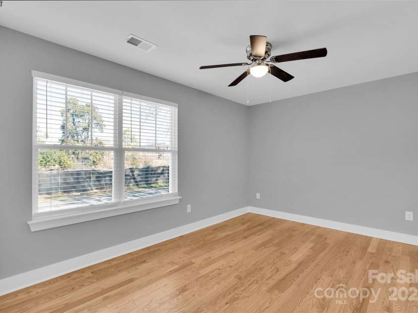 3208 Auten Avenue, Charlotte, NC 28269.  MLS# CAR4333770, YatesRealty ID 3809. 