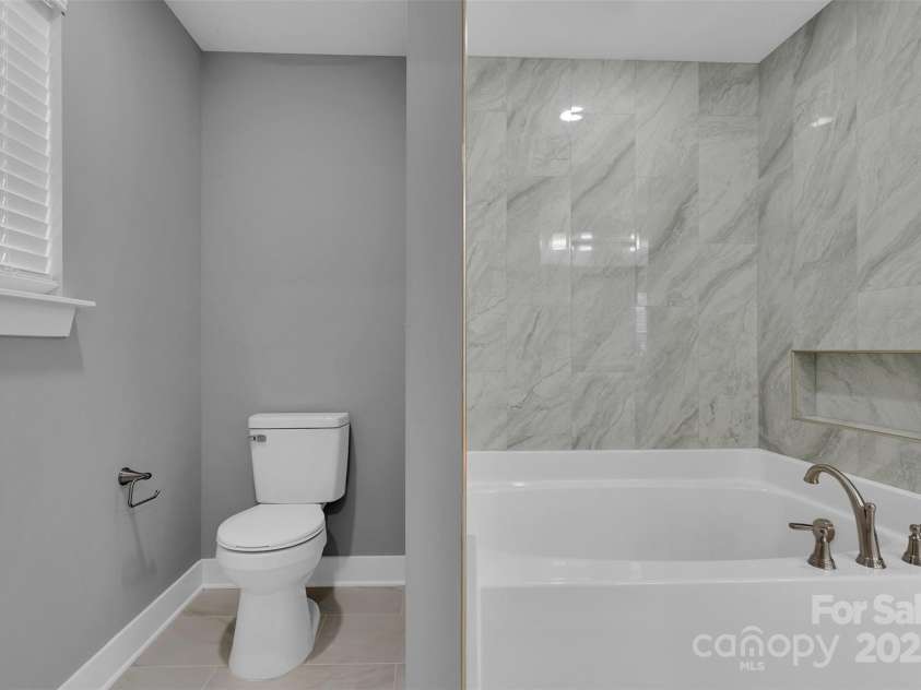 3208 Auten Avenue, Charlotte, NC 28269.  MLS# CAR4333770, YatesRealty ID 3809. 
