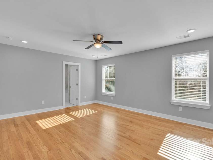3208 Auten Avenue, Charlotte, NC 28269.  MLS# CAR4333770, YatesRealty ID 3809. 