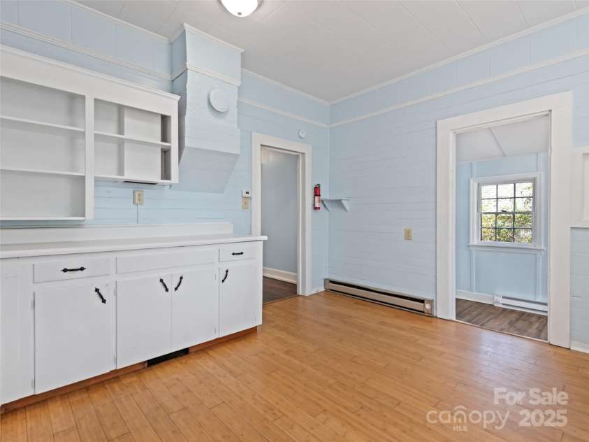 442 and 440 Walnut Street, Waynesville, NC 28786.  MLS# CAR4241877, YatesRealty ID 3809. 