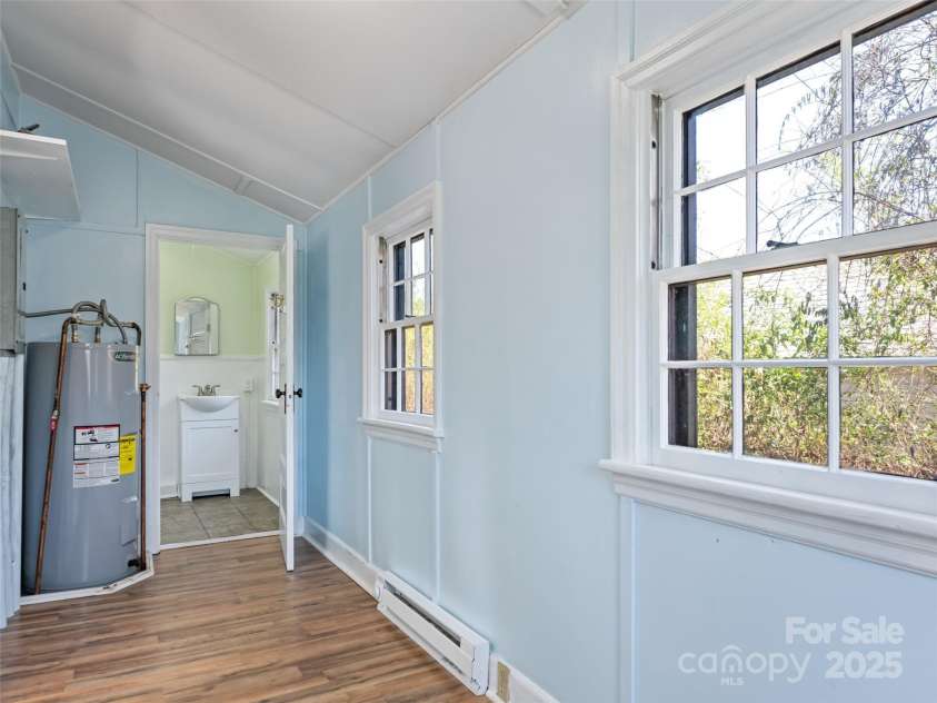 442 and 440 Walnut Street, Waynesville, NC 28786.  MLS# CAR4241877, YatesRealty ID 3809. 