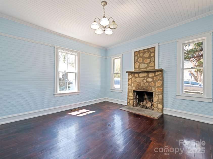 442 and 440 Walnut Street, Waynesville, NC 28786.  MLS# CAR4241877, YatesRealty ID 3809. 