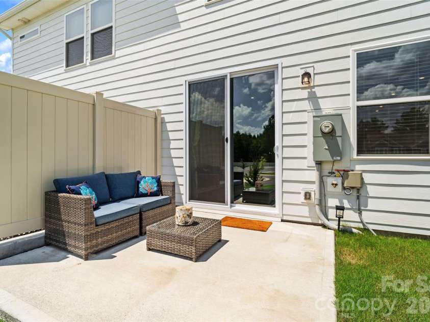 608 Cassidy Court, Clover, SC 29710.  MLS# CAR4402342, YatesRealty ID 38093. 