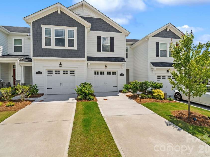 608 Cassidy Court, Clover, SC 29710.  MLS# CAR4402342, YatesRealty ID 38093. 