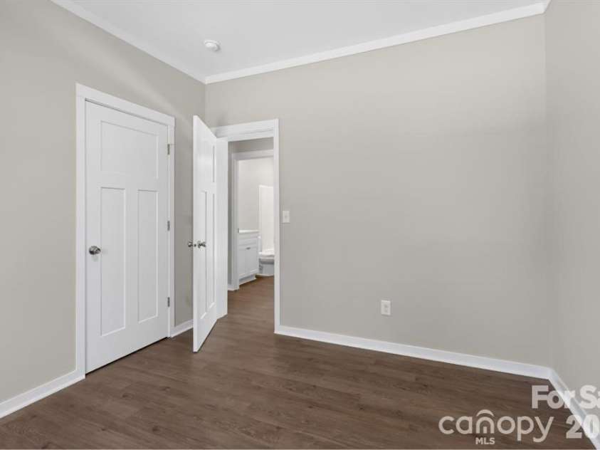 159 Evenfall Lane, Columbus, NC 28722.  MLS# CAR4405102, YatesRealty ID 38098. 