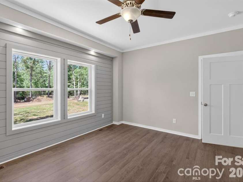 159 Evenfall Lane, Columbus, NC 28722.  MLS# CAR4405102, YatesRealty ID 38098. 