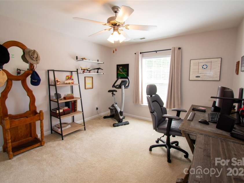 19 Singleton Lane, Fletcher, NC 28732.  MLS# CAR4297574, YatesRealty ID 381. 