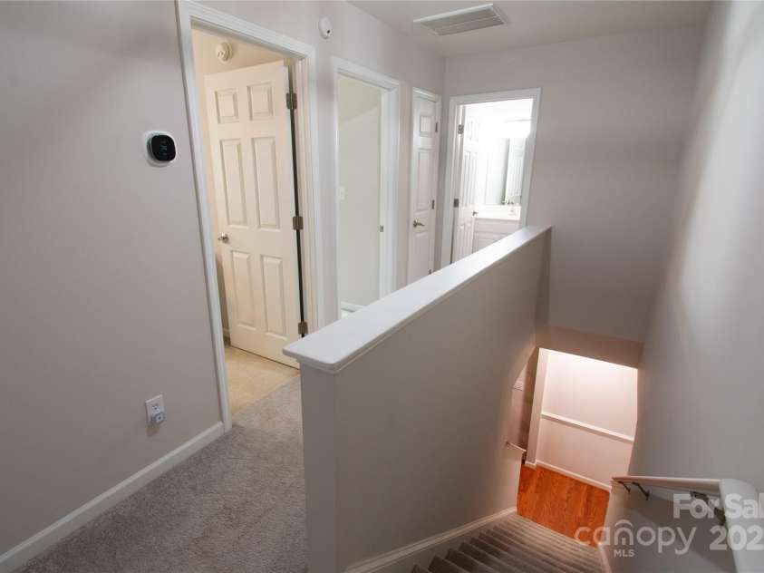 19 Singleton Lane, Fletcher, NC 28732.  MLS# CAR4297574, YatesRealty ID 381. 