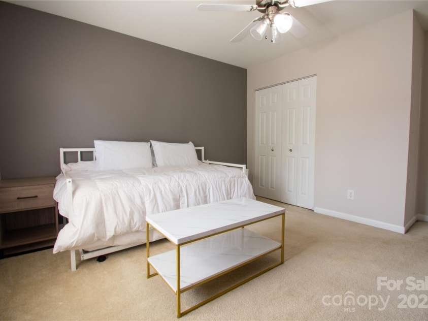 19 Singleton Lane, Fletcher, NC 28732.  MLS# CAR4297574, YatesRealty ID 381. 