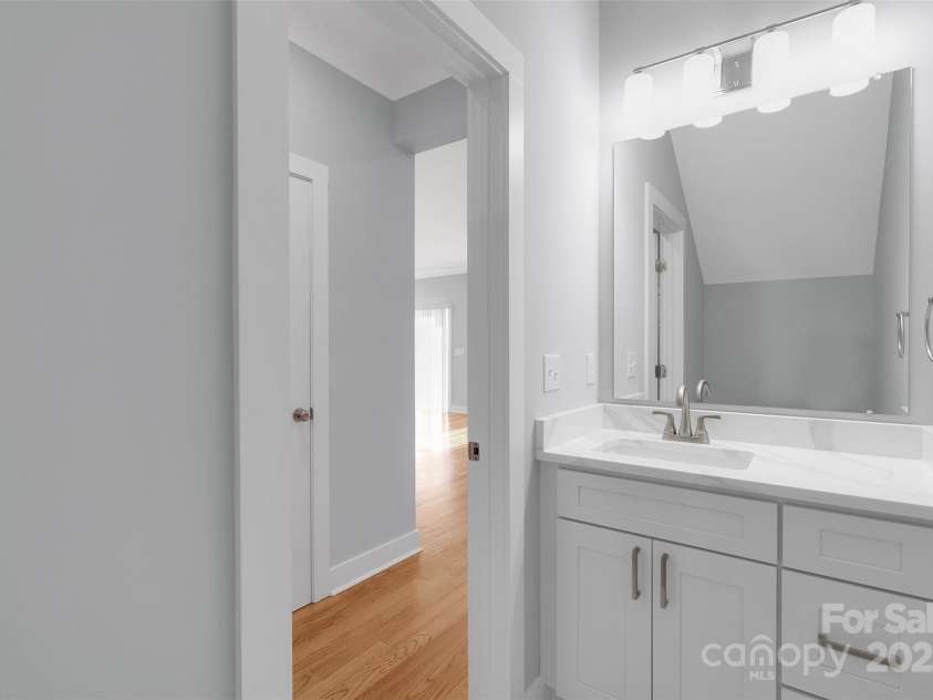 3200 Auten Avenue, Charlotte, NC 28269.  MLS# CAR4333769, YatesRealty ID 3810. 