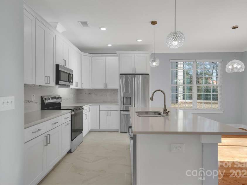 3200 Auten Avenue, Charlotte, NC 28269.  MLS# CAR4333769, YatesRealty ID 3810. 