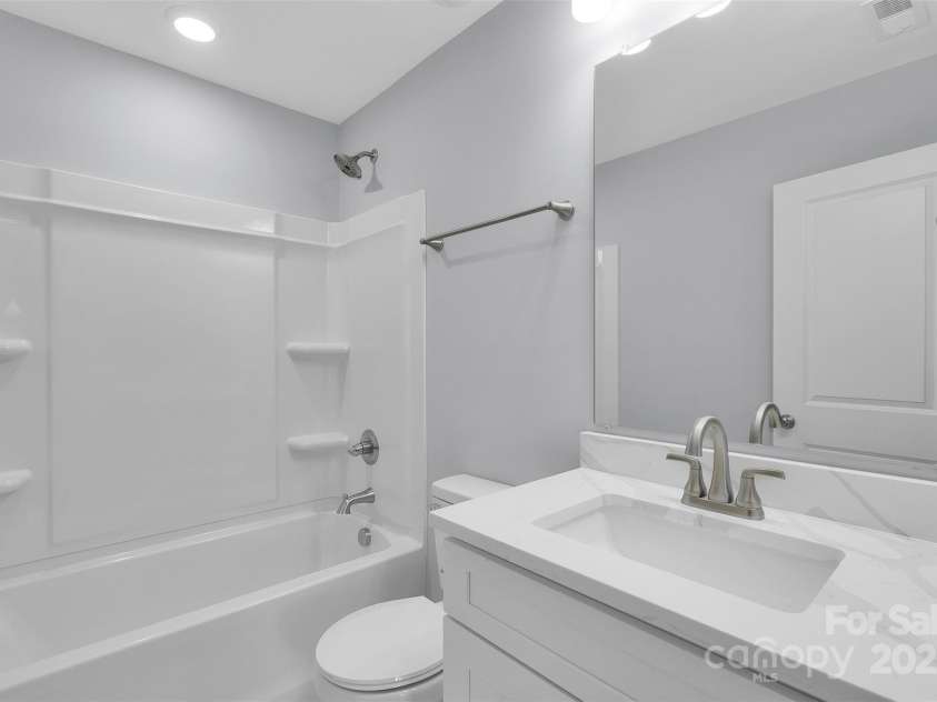 3200 Auten Avenue, Charlotte, NC 28269.  MLS# CAR4333769, YatesRealty ID 3810. 