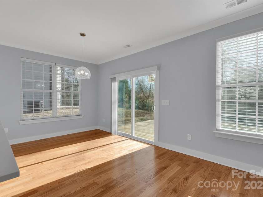 3200 Auten Avenue, Charlotte, NC 28269.  MLS# CAR4333769, YatesRealty ID 3810. 