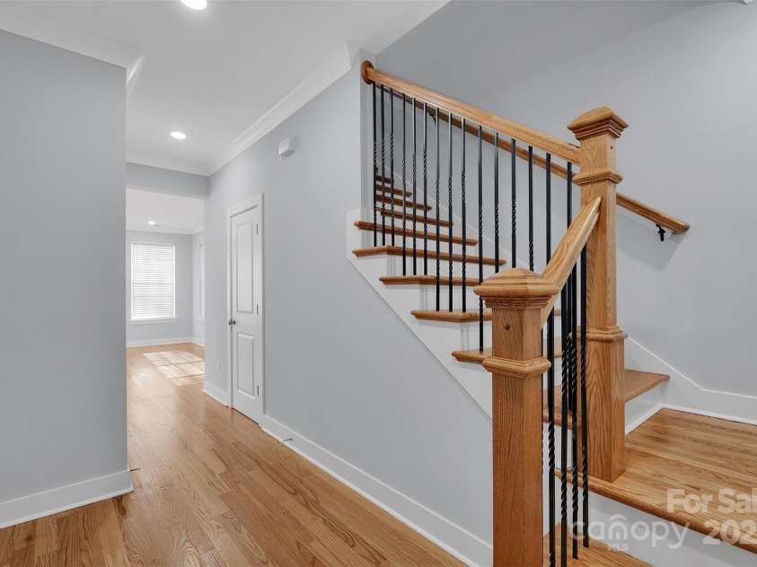 3200 Auten Avenue, Charlotte, NC 28269.  MLS# CAR4333769, YatesRealty ID 3810. 
