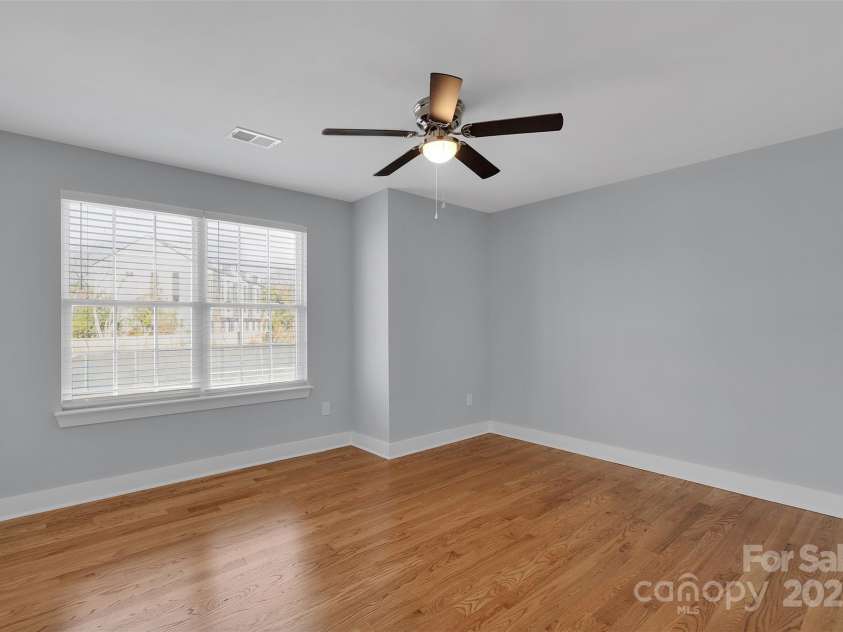 3200 Auten Avenue, Charlotte, NC 28269.  MLS# CAR4333769, YatesRealty ID 3810. 