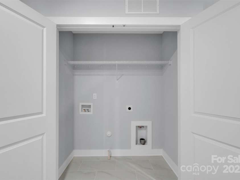 3200 Auten Avenue, Charlotte, NC 28269.  MLS# CAR4333769, YatesRealty ID 3810. 