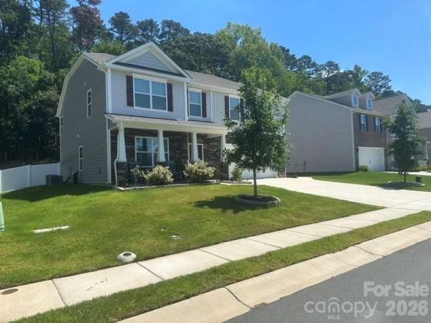 243 Autumn Sage Drive, Locust, NC 28097.  MLS# CAR4402759, YatesRealty ID 38105. Front Left