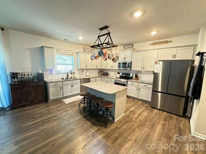 243 Autumn Sage Drive, Locust, NC 28097.  MLS# CAR4402759, YatesRealty ID 38105. Kitchen