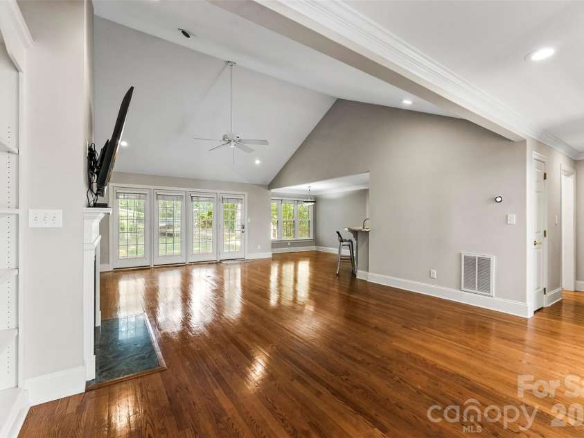 1032 Dan Maples Drive, Cramerton, NC 28032.  MLS# CAR4401145, YatesRealty ID 38106. 