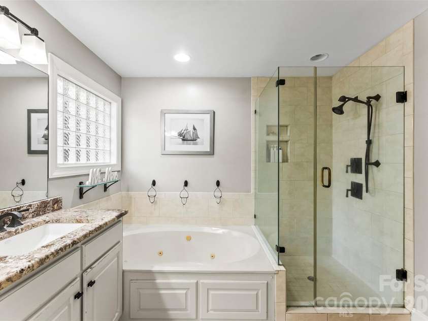 1032 Dan Maples Drive, Cramerton, NC 28032.  MLS# CAR4401145, YatesRealty ID 38106. 