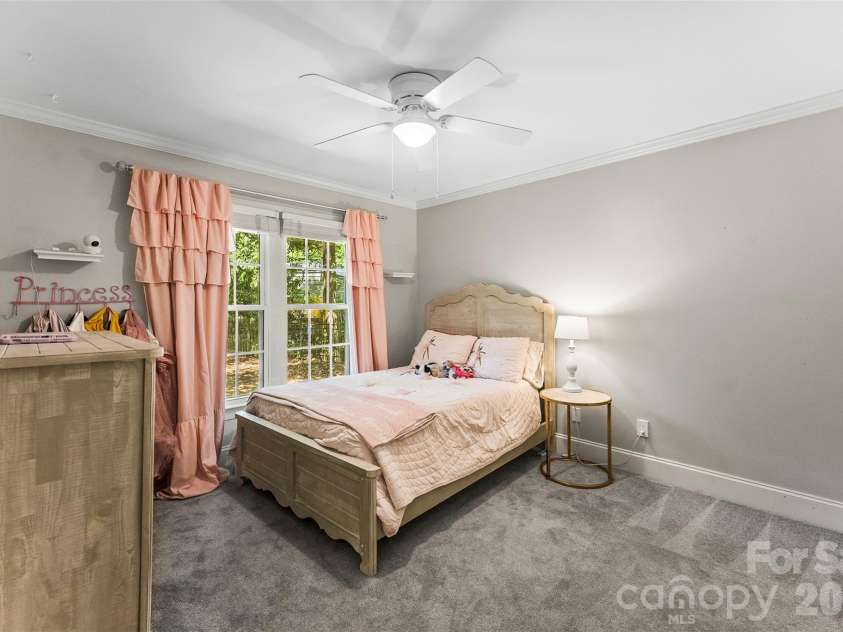 1032 Dan Maples Drive, Cramerton, NC 28032.  MLS# CAR4401145, YatesRealty ID 38106. 