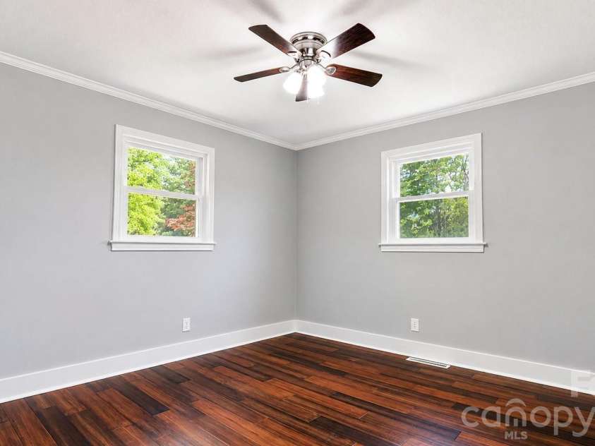 532 Bentley Road, Shelby, NC 28152.  MLS# CAR4372905, YatesRealty ID 38107. 