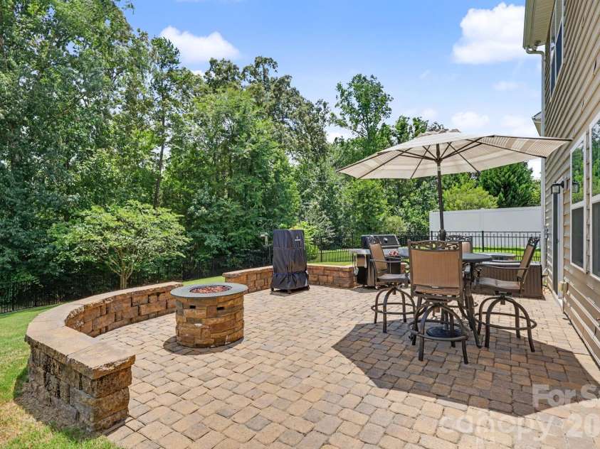 1086 Wallace Lake Road, Indian Land, SC 29707.  MLS# CAR4392896, YatesRealty ID 38108. 