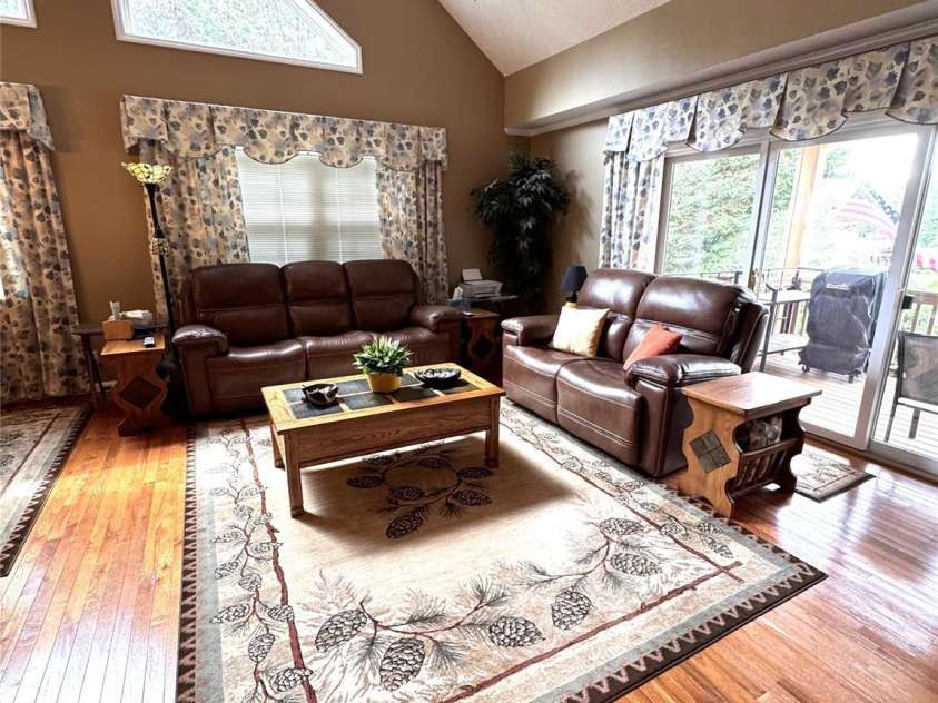 25 Elderberry Loop, Newland, NC 28657.  MLS# CAR4402972, YatesRealty ID 38109. 