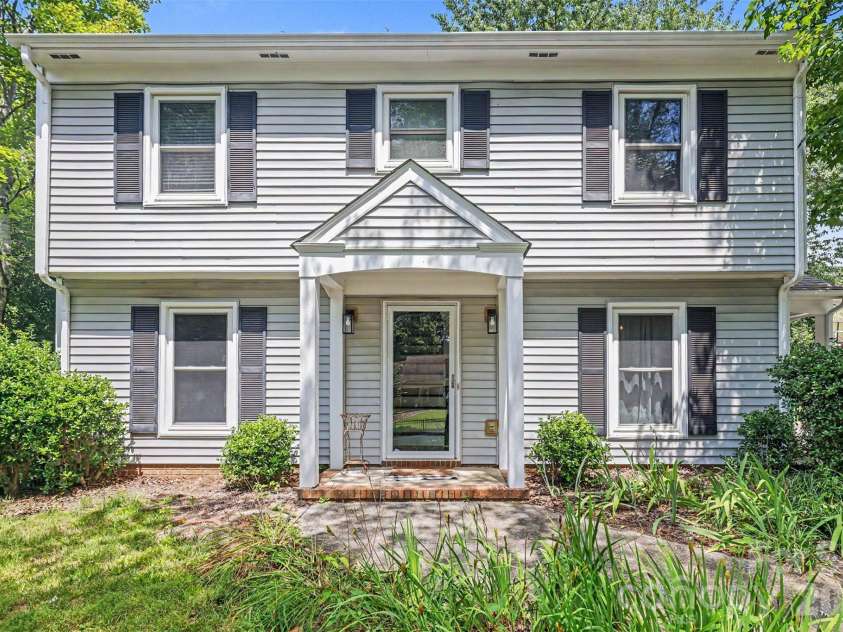 320 Sunnywood Lane, Charlotte, NC 28270.  MLS# CAR4400900, YatesRealty ID 38111. 