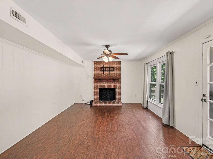 320 Sunnywood Lane, Charlotte, NC 28270.  MLS# CAR4400900, YatesRealty ID 38111. 