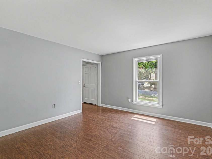 320 Sunnywood Lane, Charlotte, NC 28270.  MLS# CAR4400900, YatesRealty ID 38111. 