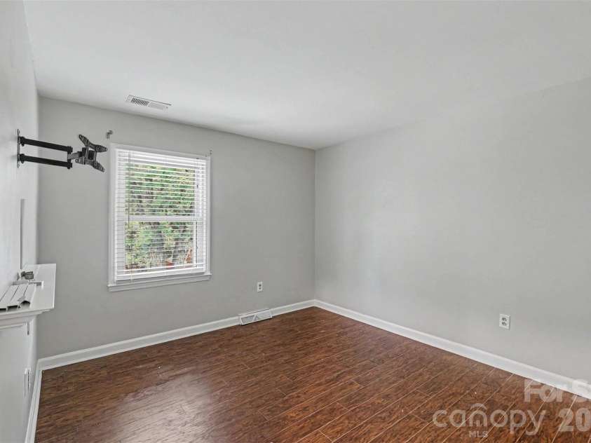 320 Sunnywood Lane, Charlotte, NC 28270.  MLS# CAR4400900, YatesRealty ID 38111. 