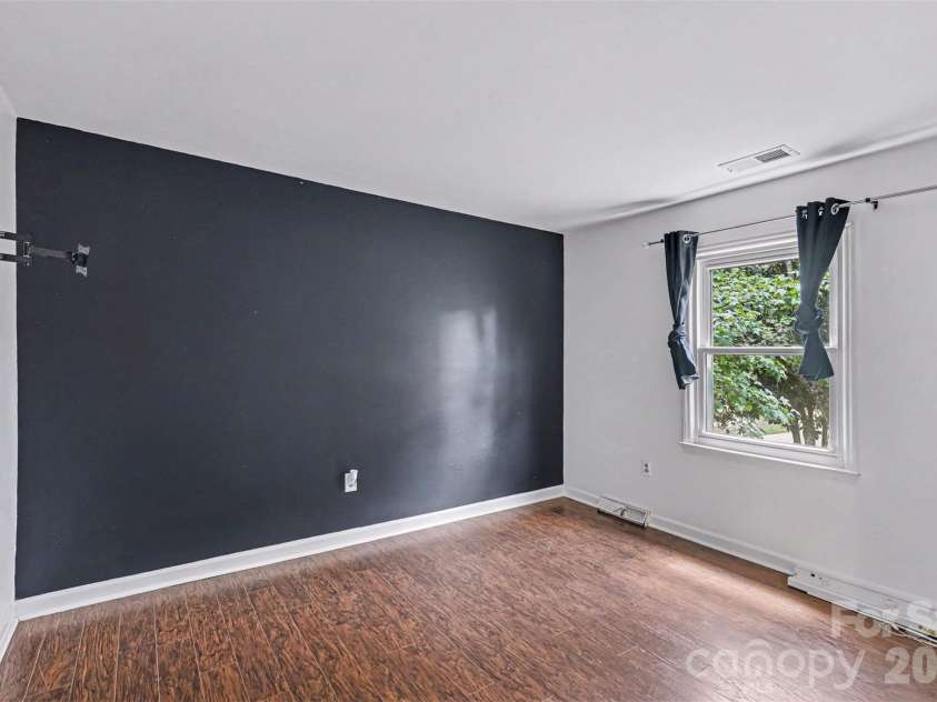 320 Sunnywood Lane, Charlotte, NC 28270.  MLS# CAR4400900, YatesRealty ID 38111. 