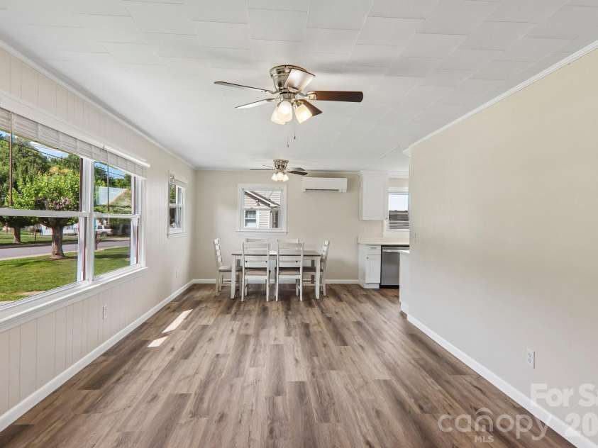 363 Killian Street, Waynesville, NC 28786.  MLS# CAR4400231, YatesRealty ID 38113. 