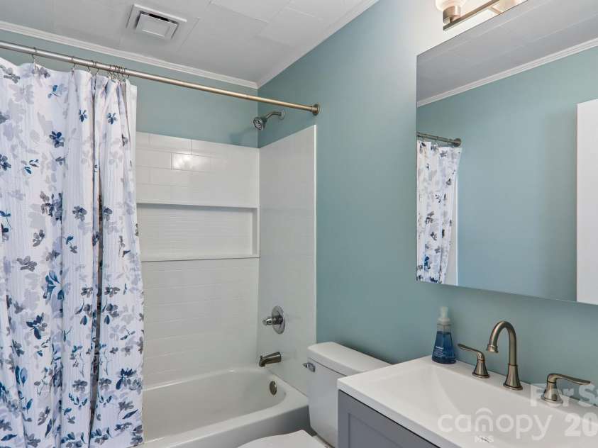 363 Killian Street, Waynesville, NC 28786.  MLS# CAR4400231, YatesRealty ID 38113. 