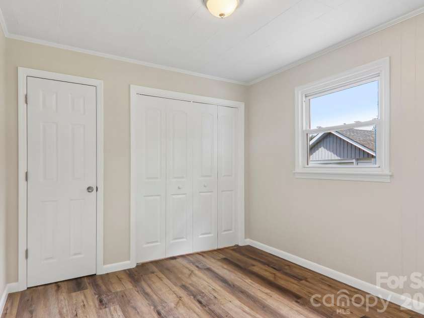 363 Killian Street, Waynesville, NC 28786.  MLS# CAR4400231, YatesRealty ID 38113. 