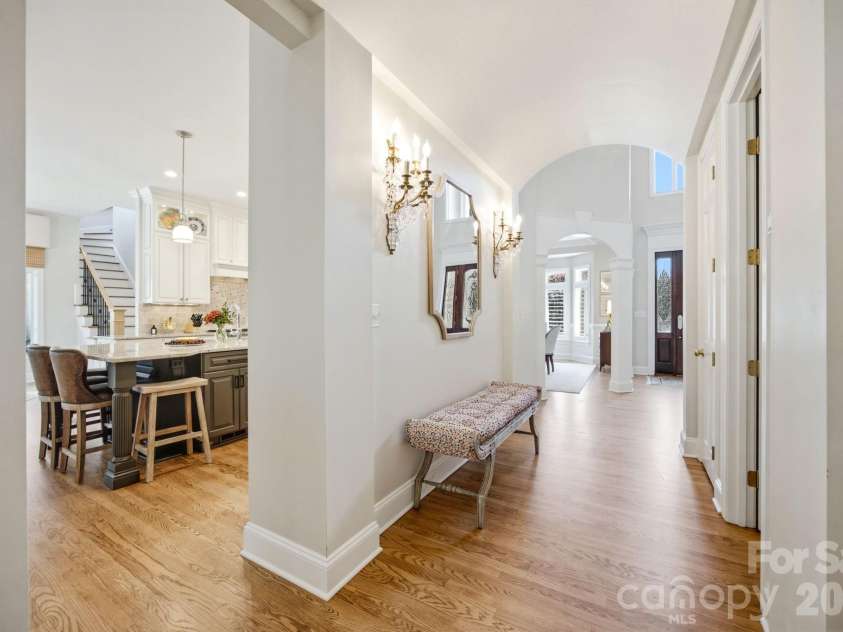 18416 Peninsula Club Drive, Cornelius, NC 28031.  MLS# CAR4404341, YatesRealty ID 38114. 
