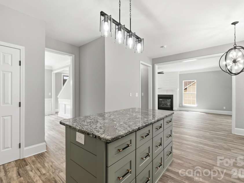 1412 Autumn Ridge Lane, Fort Mill, SC 29708.  MLS# CAR4403626, YatesRealty ID 38116. 