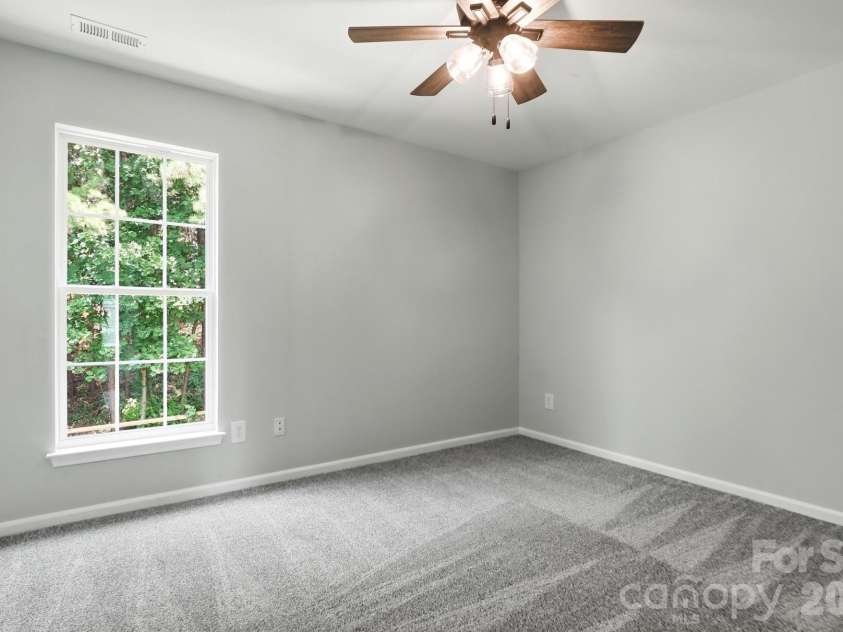 1412 Autumn Ridge Lane, Fort Mill, SC 29708.  MLS# CAR4403626, YatesRealty ID 38116. 