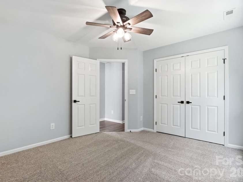 1412 Autumn Ridge Lane, Fort Mill, SC 29708.  MLS# CAR4403626, YatesRealty ID 38116. 