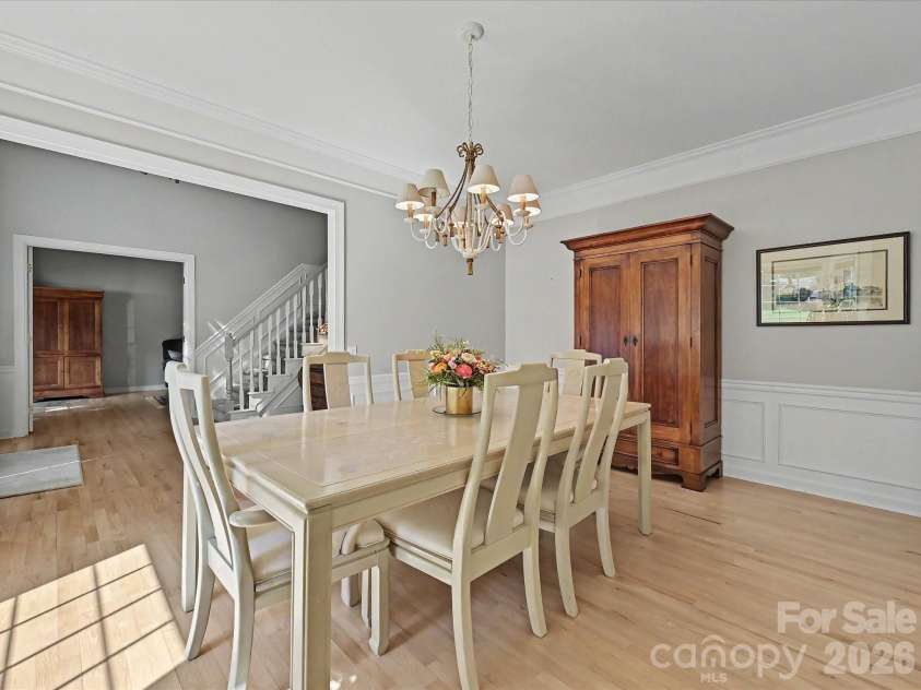 5710 Kinglet Lane, Charlotte, NC 28269.  MLS# CAR4398828, YatesRealty ID 38117. 