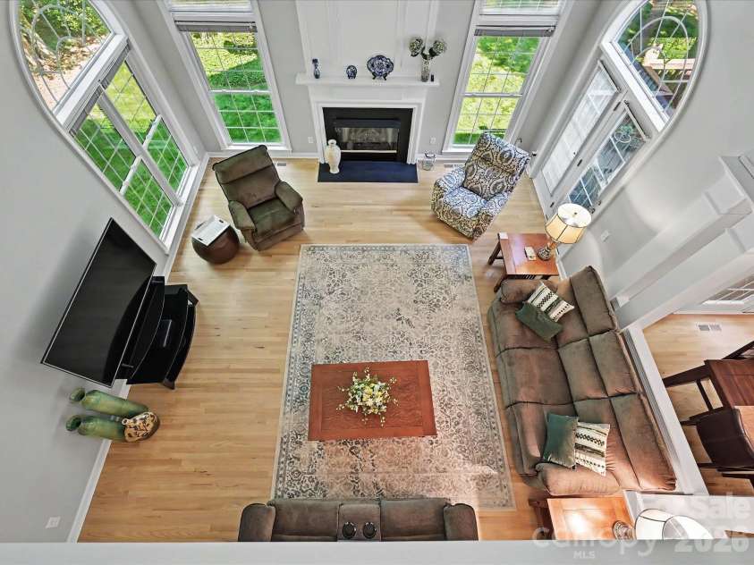 5710 Kinglet Lane, Charlotte, NC 28269.  MLS# CAR4398828, YatesRealty ID 38117. 